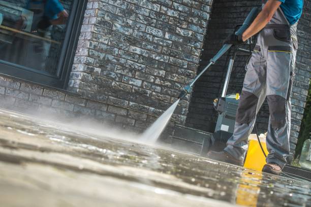 Best Pool Deck Cleaning  in Brandywine Bay, NC